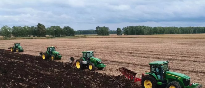 前进在希望的田野上——2018江南体育轮胎农业子午线轮胎田间演示会圆满举办